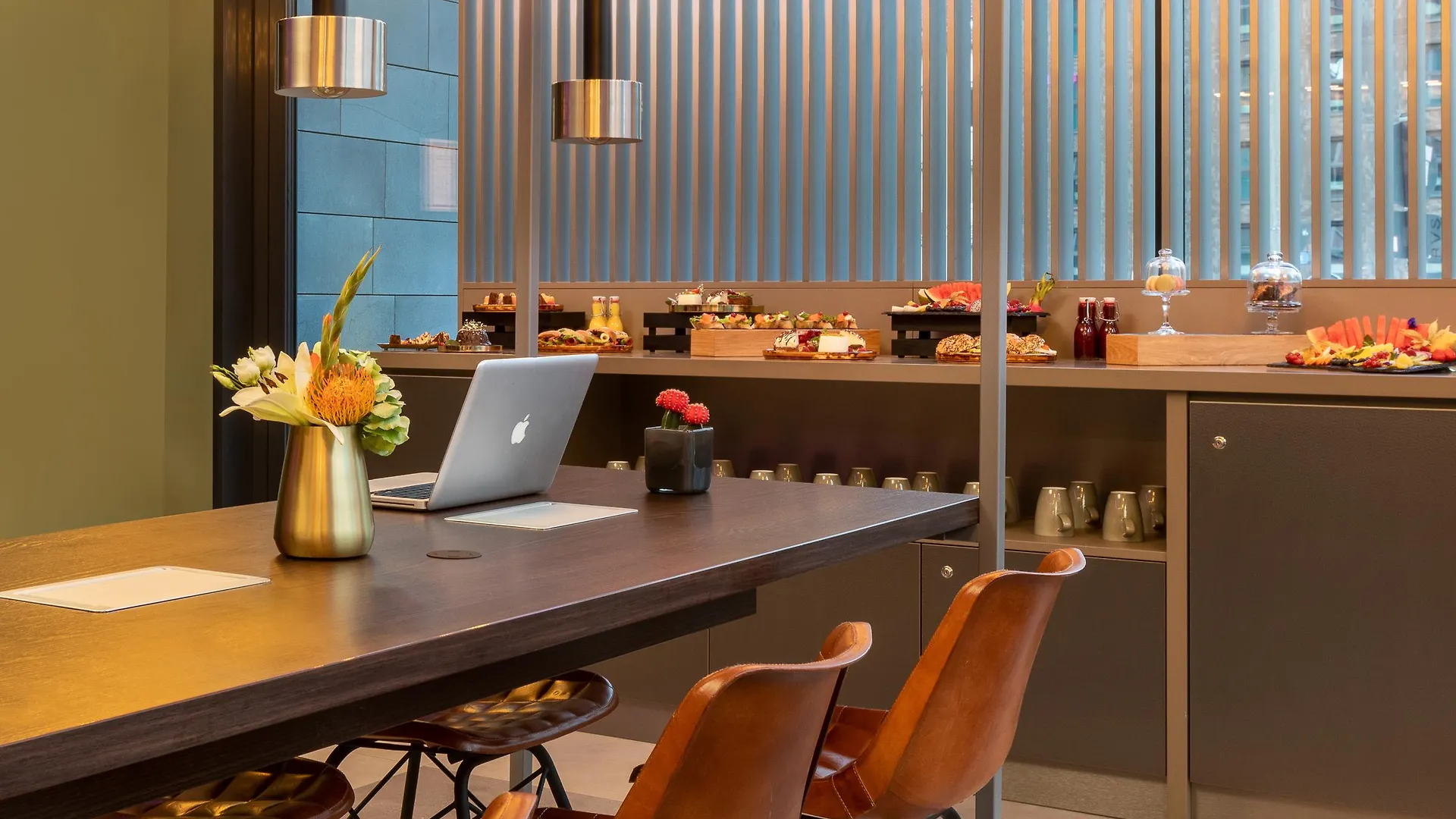Leonardo Hotel Дортмунд 4*,