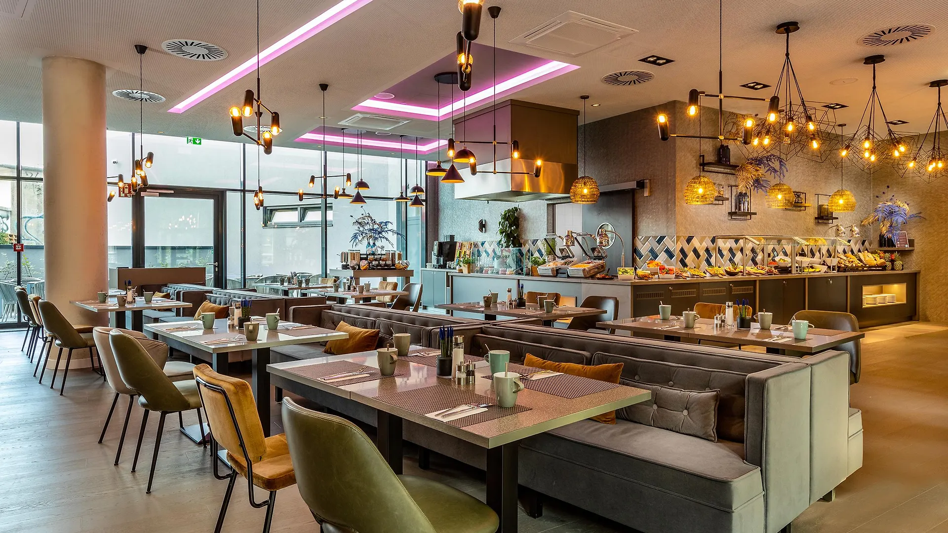 Leonardo Hotel Дортмунд 4*,